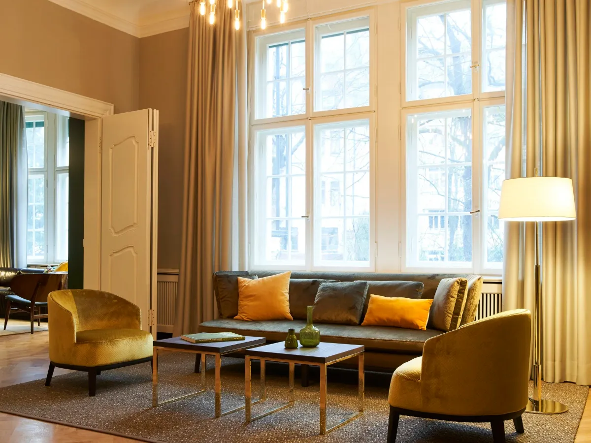 Salon München, Detail